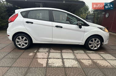 Хетчбек Ford Fiesta 2009 в 