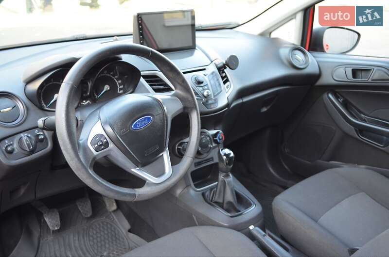 Хэтчбек Ford Fiesta 2013 в Павлограде фото 12 Хэтчбек Ford Fiesta 2013 в Павлограде