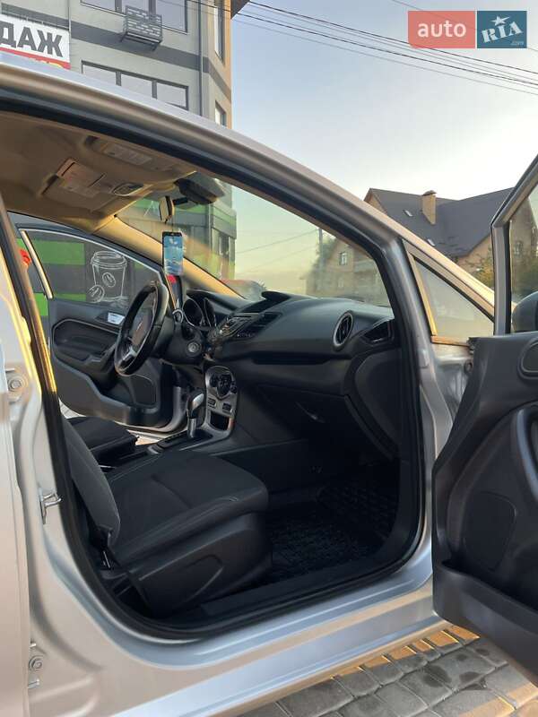 Седан Ford Fiesta 2015 в Житомире фото 5 Седан Ford Fiesta 2015 в Житомире