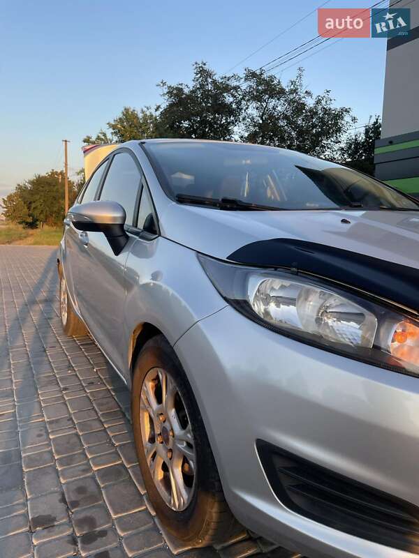 Седан Ford Fiesta 2015 в Житомире фото 10 Седан Ford Fiesta 2015 в Житомире
