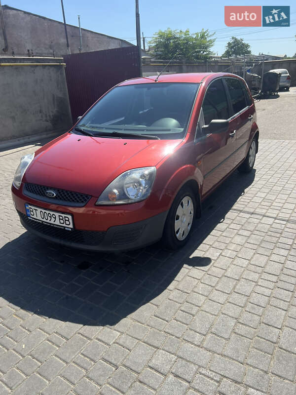 Хэтчбек Ford Fiesta 2007 в Николаеве фото 2 Хэтчбек Ford Fiesta 2007 в Николаеве