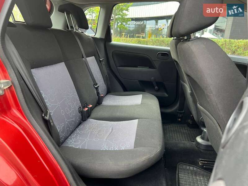 Хетчбек Ford Fiesta 2007 в Києві