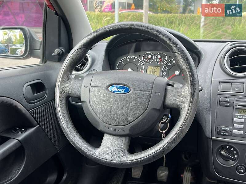 Хетчбек Ford Fiesta 2007 в Києві