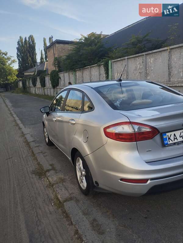 Седан Ford Fiesta 2017 в Киеве фото 4 Седан Ford Fiesta 2017 в Киеве