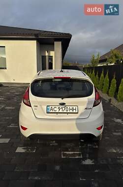 Хэтчбек Ford Fiesta 2019 в 