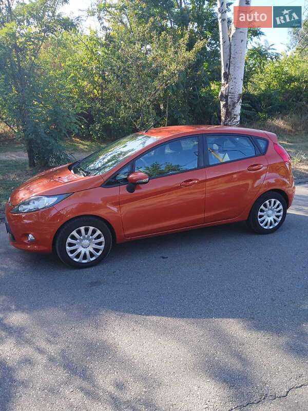 Хетчбек Ford Fiesta 2011 в Запоріжжі
