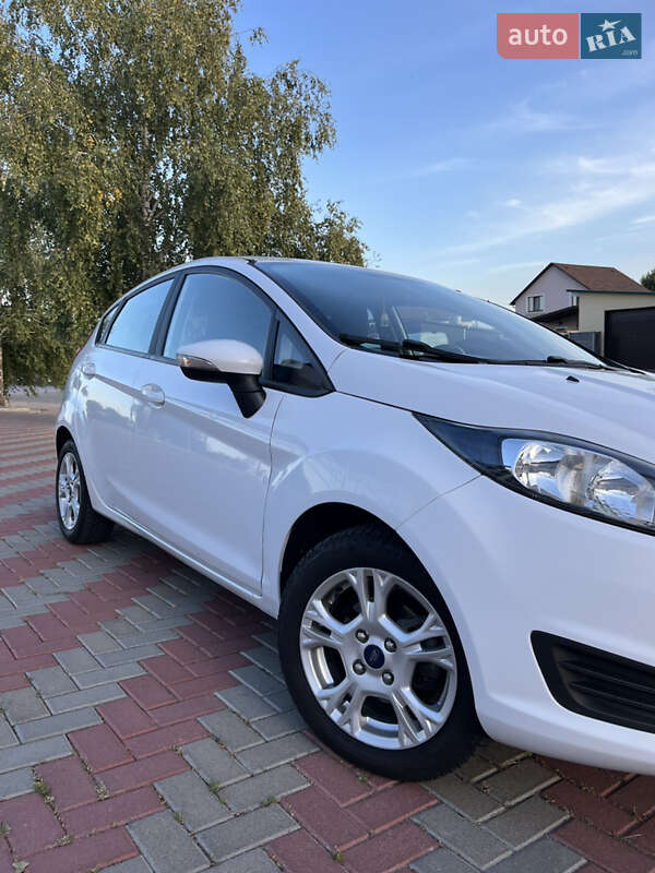 Хэтчбек Ford Fiesta 2015 в Белой Церкви