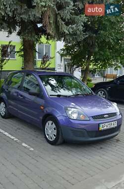 Хетчбек Ford Fiesta 2006 в Кам'янець-Подільському