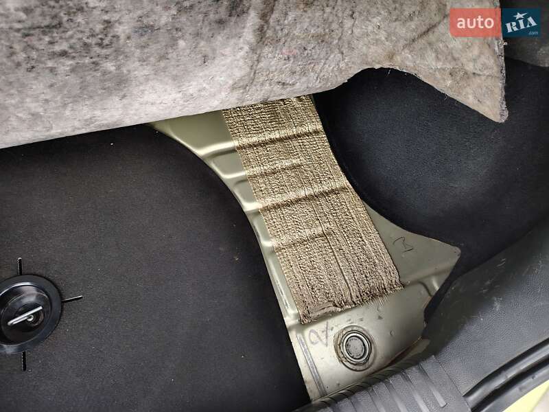 Хэтчбек Ford Fiesta 2007 в Львове