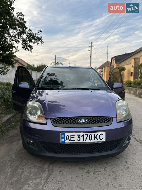Хэтчбек Ford Fiesta 2007 в Днепре фото 11 Хэтчбек Ford Fiesta 2007 в Днепре