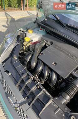 Хэтчбек Ford Fiesta 2006 в 