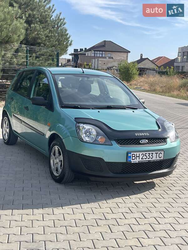 Хэтчбек Ford Fiesta 2006 в Одессе фото 49 Хэтчбек Ford Fiesta 2006 в Одессе