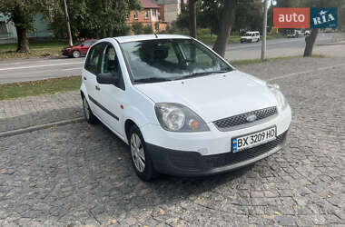 Хэтчбек Ford Fiesta 2006 в Хмельницком