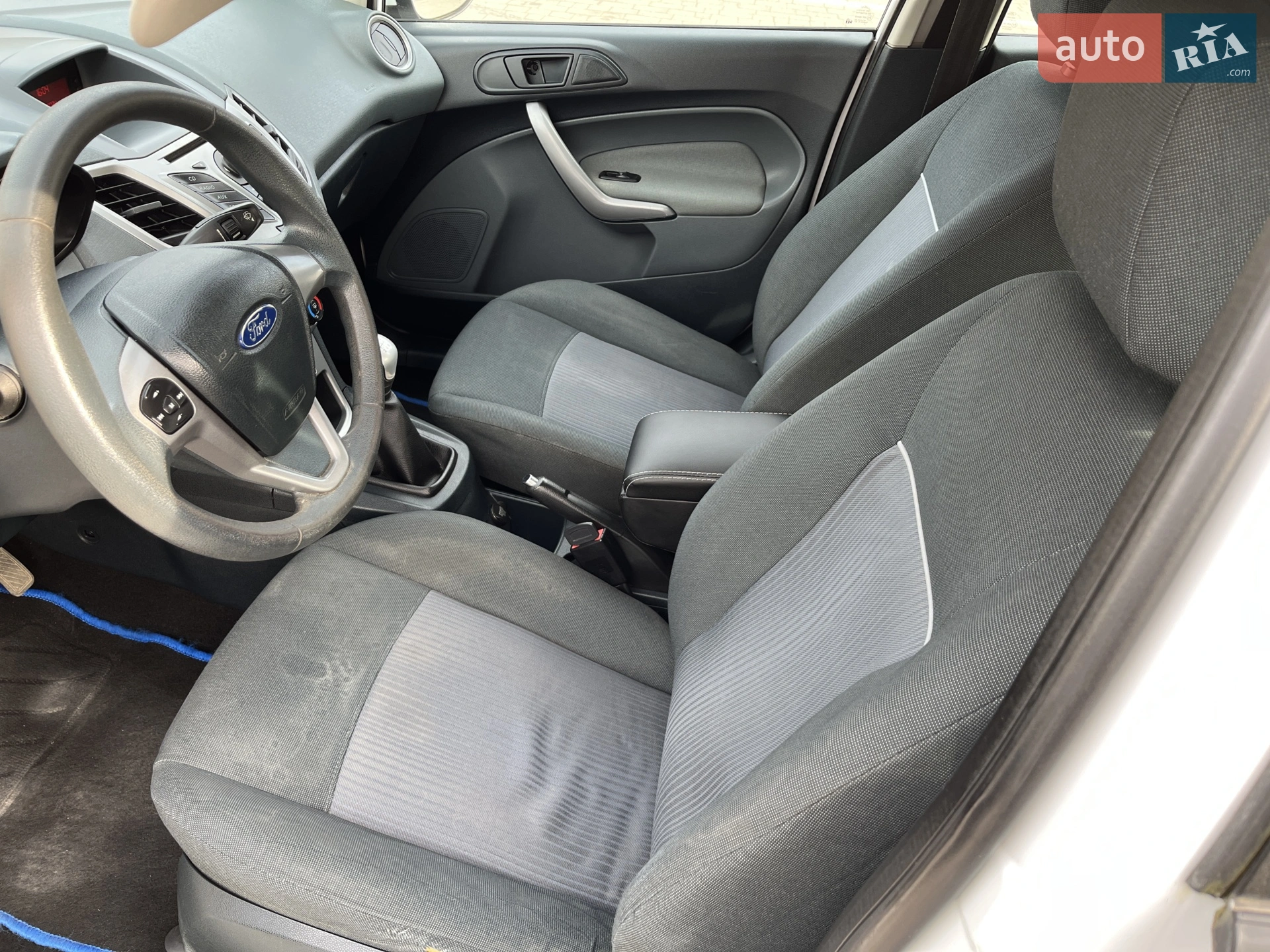 2011 Ford Fiesta - мініатюра 34