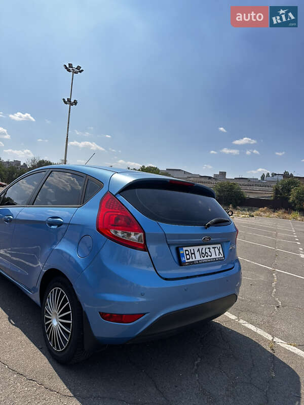 Хэтчбек Ford Fiesta 2010 в Одессе фото 5 Хэтчбек Ford Fiesta 2010 в Одессе