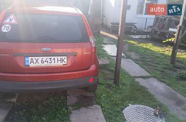 Хэтчбек Ford Fiesta 2007 в 