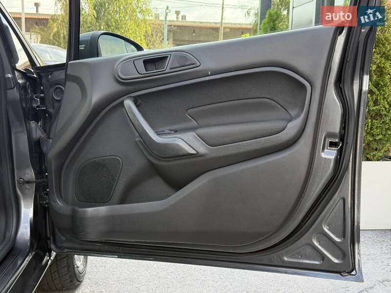 Хэтчбек Ford Fiesta 2018 в Ровно фото 36 Хэтчбек Ford Fiesta 2018 в Ровно