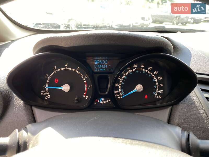Хэтчбек Ford Fiesta 2015 в Львове