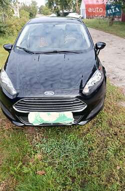 Седан Ford Fiesta 2018 в Пирятине