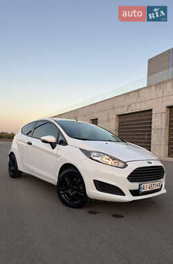 Хэтчбек Ford Fiesta 2014 в Киеве