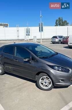 Седан Ford Fiesta 2019 в 