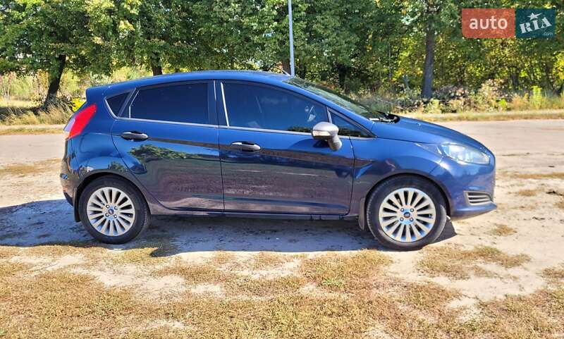 Хетчбек Ford Fiesta 2013 в Шостці