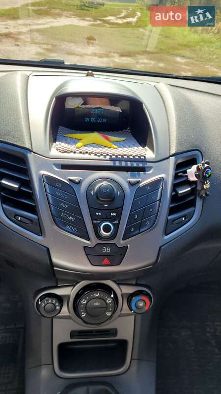 Хетчбек Ford Fiesta 2013 в Шостці