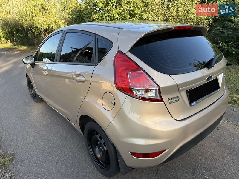 Хэтчбек Ford Fiesta 2016 в Мукачево фото 13 Хэтчбек Ford Fiesta 2016 в Мукачево