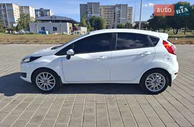 Хэтчбек Ford Fiesta 2013 в 