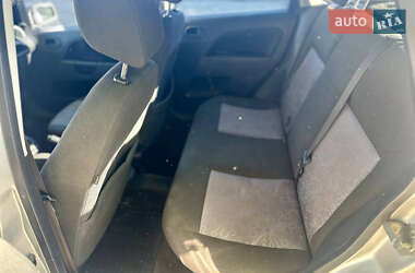 Хэтчбек Ford Fiesta 2008 в 