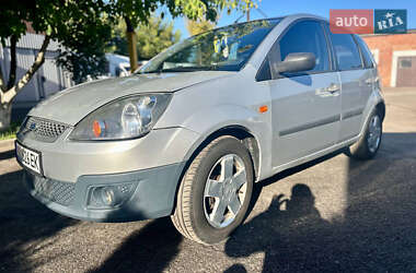 Хэтчбек Ford Fiesta 2008 в 