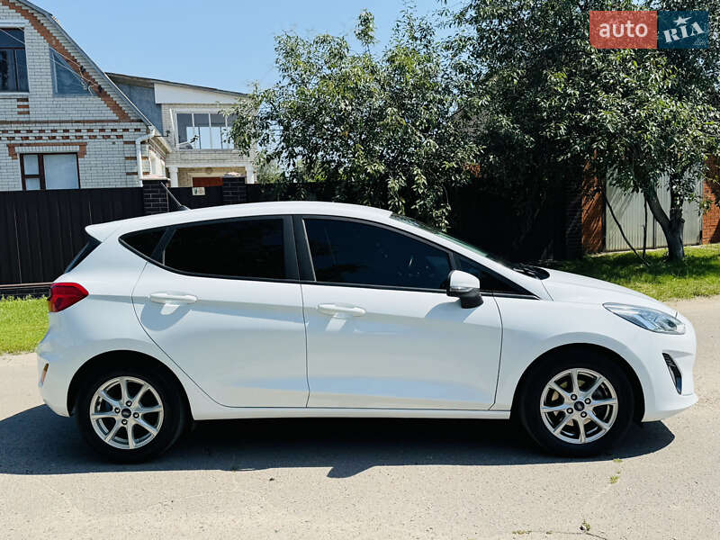 Хетчбек Ford Fiesta 2018 в Лохвиці