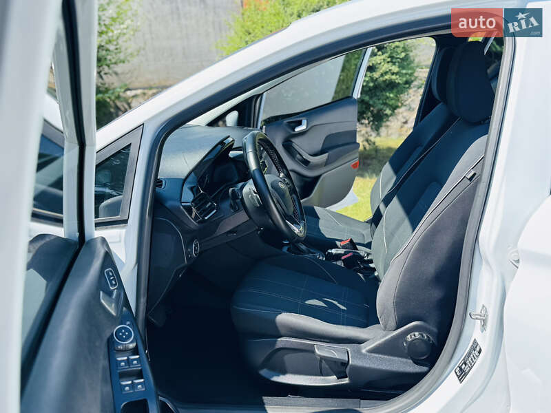 Хетчбек Ford Fiesta 2018 в Лохвиці