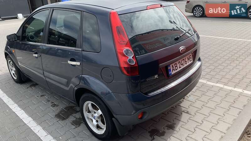 Хэтчбек Ford Fiesta 2006 в Виннице