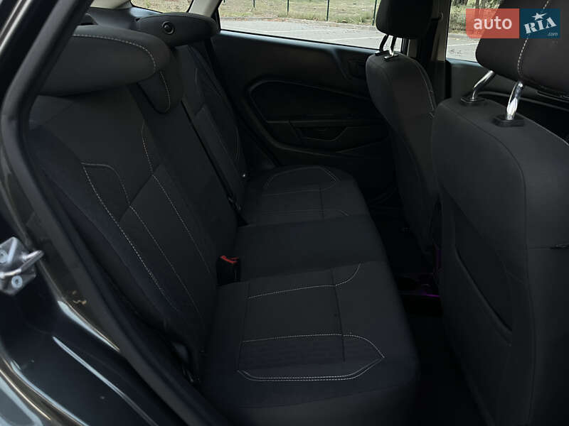 Седан Ford Fiesta 2019 в Запорожье