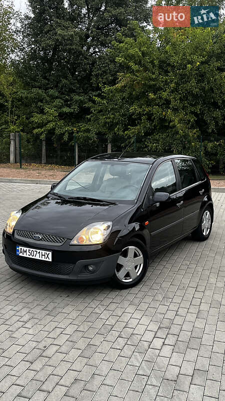 Хэтчбек Ford Fiesta 2007 в Житомире