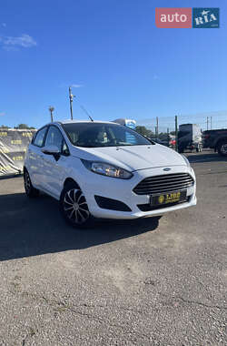 Хетчбек Ford Fiesta 2014 в Києві
