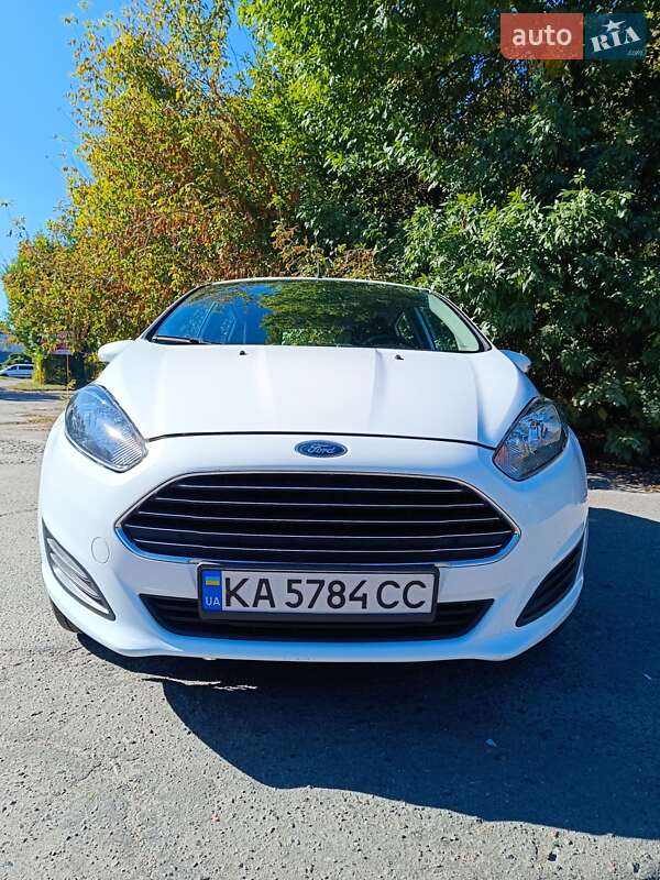 Хэтчбек Ford Fiesta 2014 в Белой Церкви