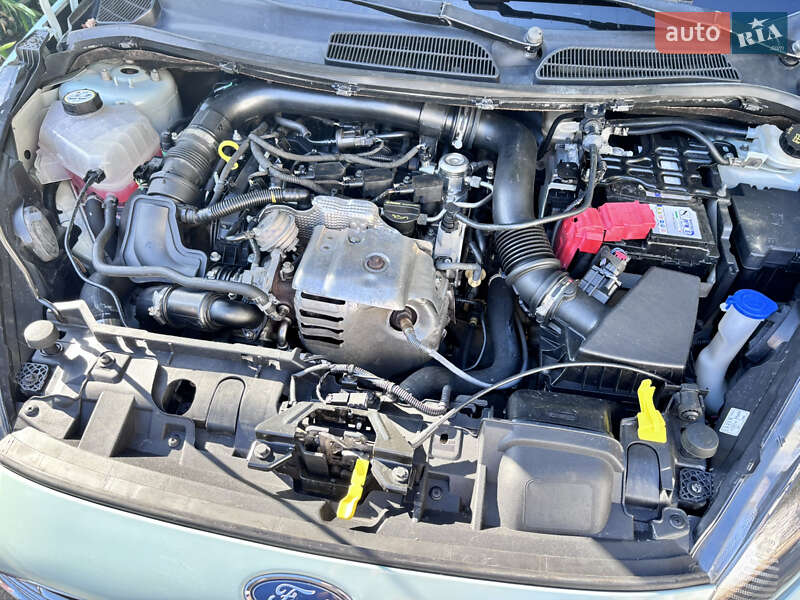 Хэтчбек Ford Fiesta 2016 в Павлограде