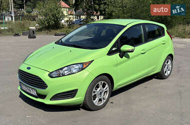 Хэтчбек Ford Fiesta 2014 в Львове