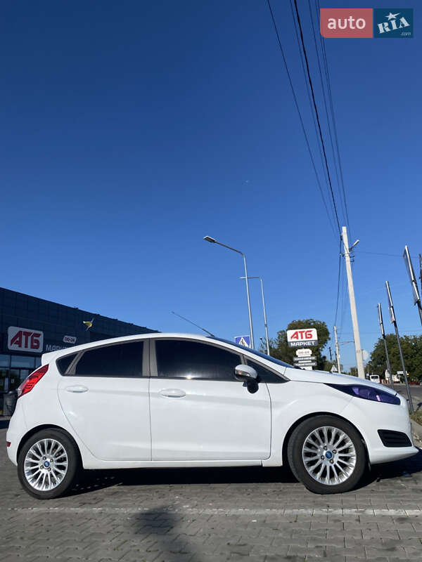 Хэтчбек Ford Fiesta 2014 в Надворной фото 16 Хэтчбек Ford Fiesta 2014 в Надворной