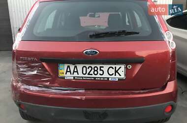 Хэтчбек Ford Fiesta 2007 в 