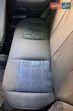 Хэтчбек Ford Fiesta 2007 в 