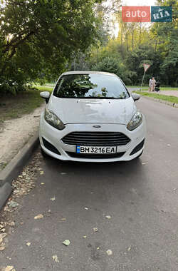 Хетчбек Ford Fiesta 2014 в 