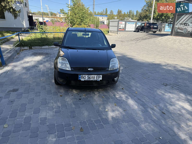 Хэтчбек Ford Fiesta 2005 в Тернополе
