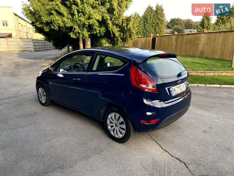 Хэтчбек Ford Fiesta 2012 в Ровно фото 3 Хэтчбек Ford Fiesta 2012 в Ровно
