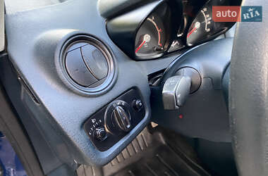 Хэтчбек Ford Fiesta 2012 в 