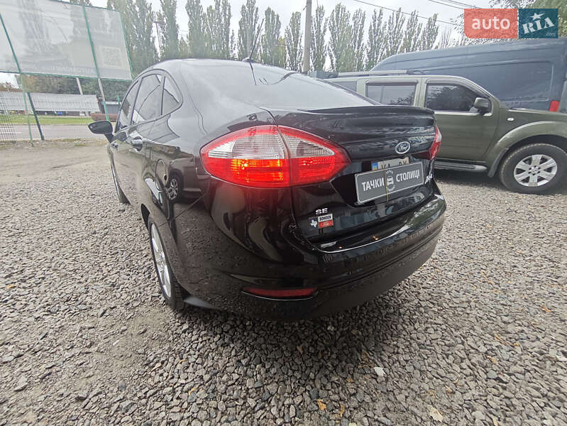 Седан Ford Fiesta 2019 в Киеве