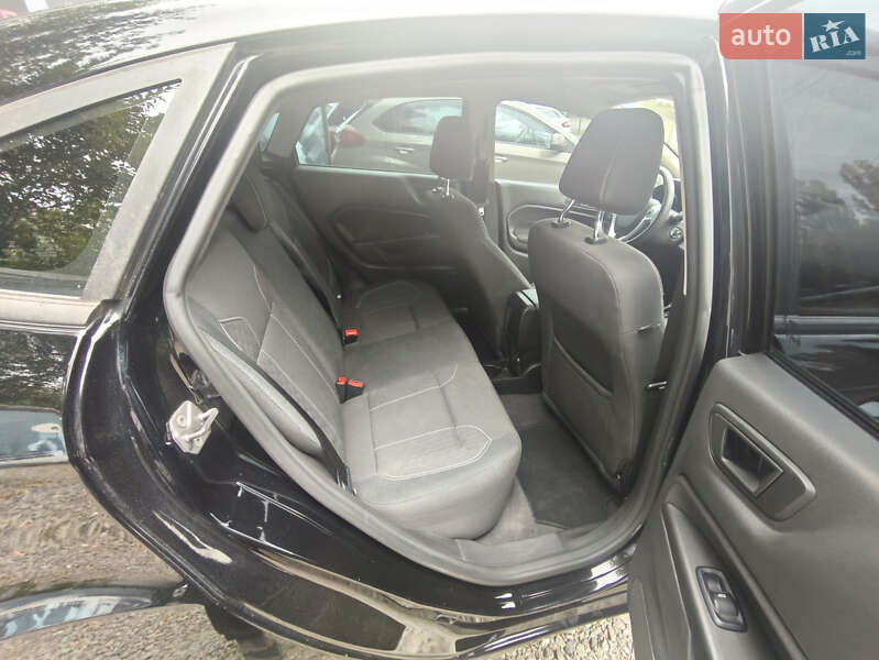 Седан Ford Fiesta 2019 в Киеве