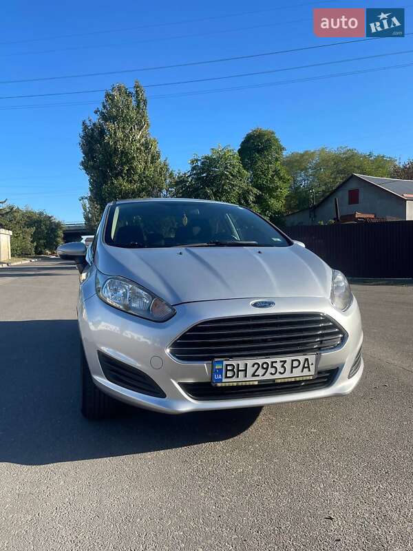 Седан Ford Fiesta 2014 в Одессе